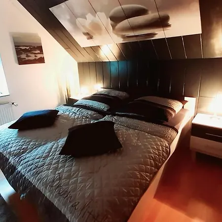 Apartment Ferienwohnung Am Vulkanpfad *